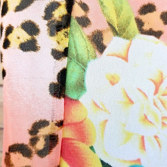 Animal Print Floral Chiffon Blouse M Flutter - Picture 4 of 8